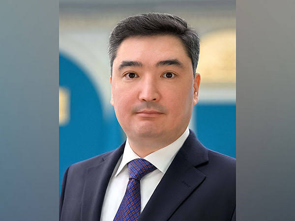 कजाकिस्तान ने ओल्ज़ास बेक्टेनोव को नया प्रधान मंत्री नियुक्त किया