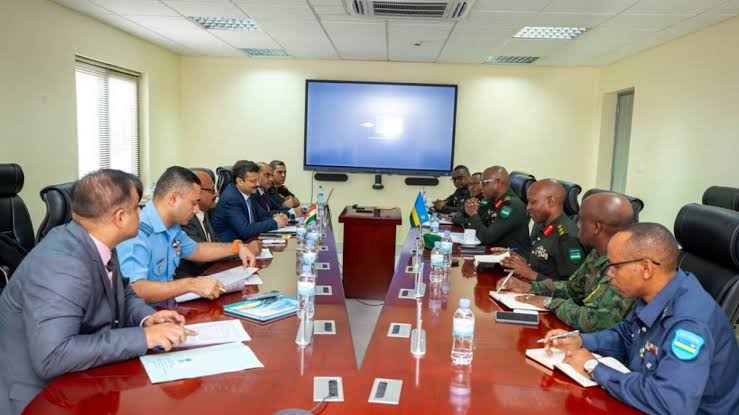 भारत और रवांडा ने संयुक्त रक्षा सहयोग समिति की बैठक की
